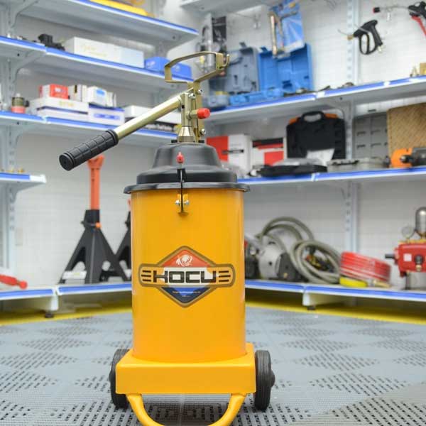 Máy Bơm Mỡ Dùng Tay Kocu GZ-6S
