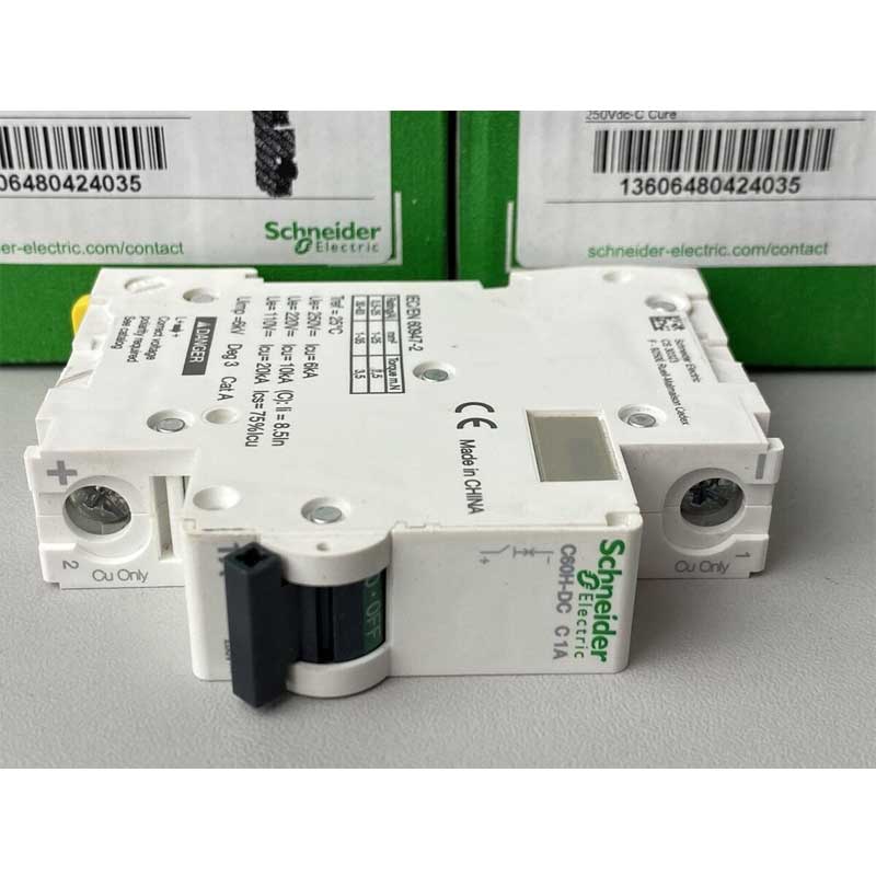 MCB Tép 1P 2A Schneider A9N61502