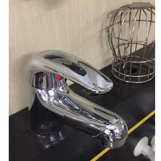 Vòi Lavabo Nóng Lạnh Caesar B260CU