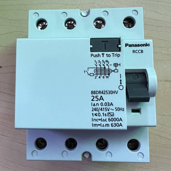 RCCB 4P 32A Panasonic BBDR43230HV