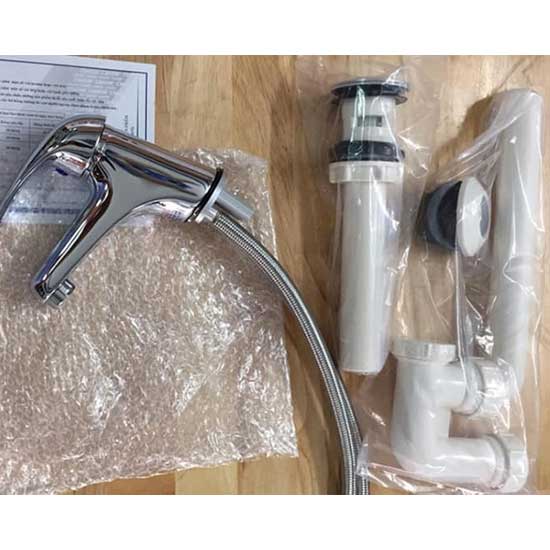 Vòi Lavabo Nóng Lạnh Caesar B260CU