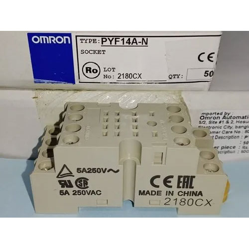 Đế Rơ Le 14 Chân Omron PYF14A-N