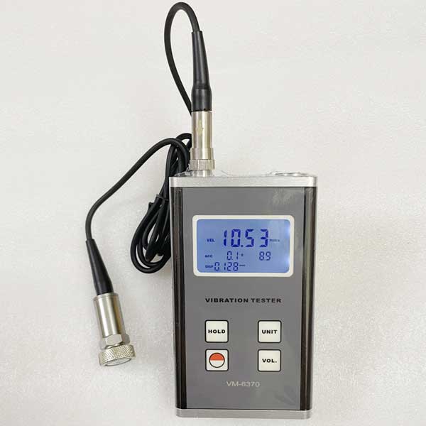 Máy Đo Độ Rung Total Meter VM-6370
