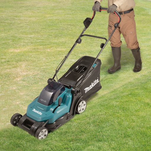 Máy cắt cỏ đẩy dùng pin Makita DLM382Z | vattumientay.com
